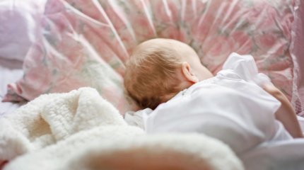 Ребёнок родился у умершей женщины в США