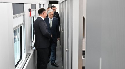 Токаеву доложили о модернизации системы железнодорожного сообщения  в Казахстане