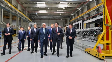 Президент Stadler Kazakhstan зауытымен танысты