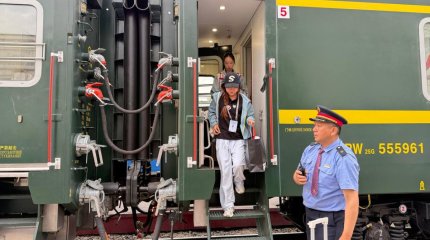 Алматыға Қытайдың Сиань қаласынан алғашқы туристік пойыз келіп жетті