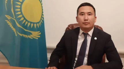 Қазақстандық шенеунік өзіне 700 мың теңгеден астам сыйақы тағайындап, жұмысынан айырылды