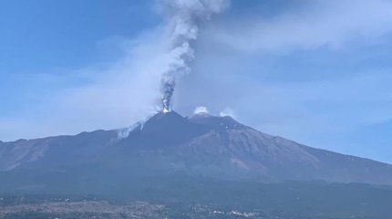 В Италии началось извержение вулкана Этна