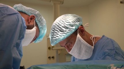 В Уральске хирурги спасли 13-летнюю девочку, которая увлекалась поеданием волос