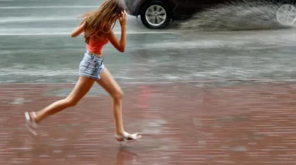 Сильный дождь в Астане: погода в мегаполисах в понедельник, 23 июня