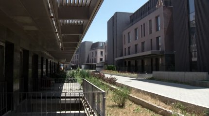 Добросовестных покупателей лишают квартир: в Алматы разгорается скандал вокруг ЖК «Nef Uptown»