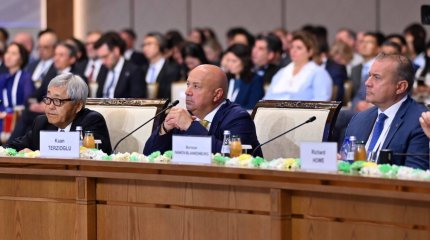 Президент Қазақстанның көлік инфрақұрылымын кешенді жаңғырту арқылы стратегиялық транзиттік хаб ретіндегі мәртебесін нығайтуға баса мән беретінін жеткізді