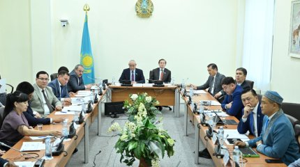 Мәжілісте қалдықтарды сұрыптау мен қайта өңдеу мәселесi талқыланды