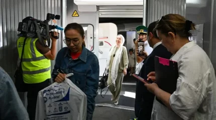 Израильде қалып қойған 11 қырғызстандық Шымкент арқылы еліне оралды