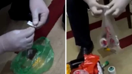 Таразда 78 жастағы қария немересімен бірге есірткі сатып келген