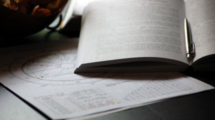 Интуиция в центре внимания: гороскоп на 29 июня 2025