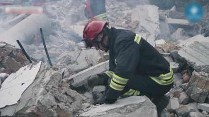 Сильное землетрясение в Турции: погибла девочка, десятки пострадали