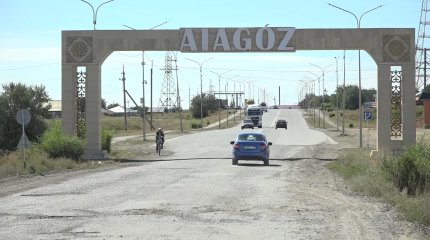 Абай облысында жол апатынан сарбаз ата-анасымен бірге қаза тапты