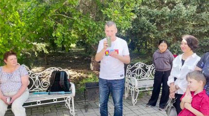 1,5 тысячи человек за почти два года обучились казахскому языку в разговорных клубах «Сөйле» партии «AMANAT»