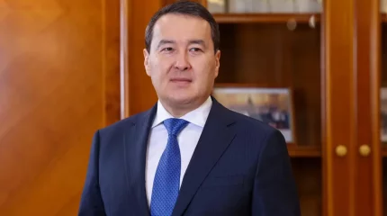 Ысырапшыл шенеуніктердің тойына бармаймын – Әлихан Смайылов