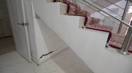 Атырауда пайдалануға берілгеніне 5 жыл болған жаңа балабақша күрделі жөндеуге жабылды
