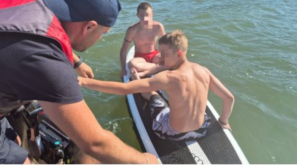 Двух подростков унесло на сапборде в Бухтарминское водохранилище