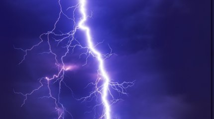 Дожди с грозами и градом ожидаются в мегаполисах страны в субботу, 7 июня