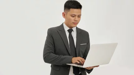 Айтишник из Индии устроился в десятки компаний, не работая ни дня по-настоящему