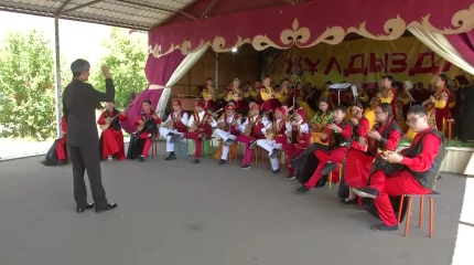 Более 300 детей приняли участие в празднике «Домбыра party» в Карагандинской области
