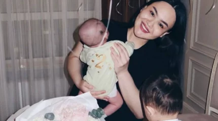 «Кейде ана болып та шаршайсың»: Төреғалидің қарындасы жазбасымен елді ойландырып қойды