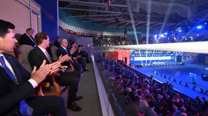 Мемлекет басшысы бокстан өтіп жатқан Әлем кубогын тамашалауда