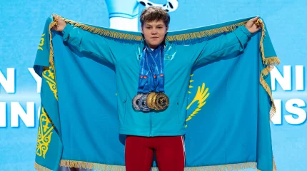 Үш алтын медаль!