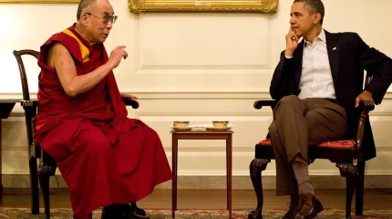 «Я всего лишь простой монах»: Далай-ламе XIV исполнилось 90 лет