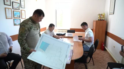 В Атырау вновь вспыхнул камыш в резервате "Ак Жайык"