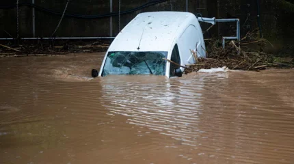 Два человека пропали без вести во время наводнения в Каталонии