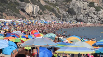 МЧС предупреждает: жара до +46 и грозы с градом атакуют регионы страны