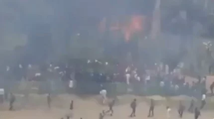 Самолет рухнул на колледж в Бангладеш: 19 погибших, десятки раненых