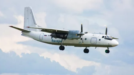 Пассажирский самолёт разбился в России