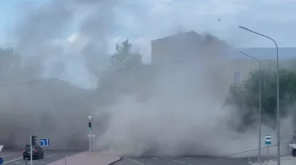 Многоэтажка рухнула в центре Караганды