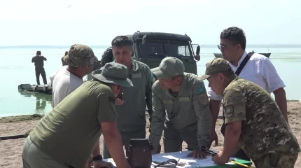 Министр обороны встретился с родственниками экипажа пропавшего вертолёта