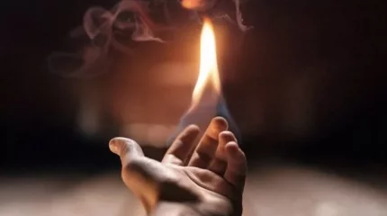 Водолеи горят идеями, неожиданные искушения у Овнов: гороскоп на 8 августа