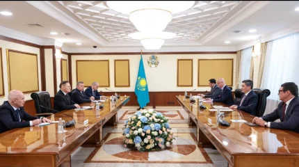 Олжас Бектенов обсудил с «Росатомом» детали строительства АЭС