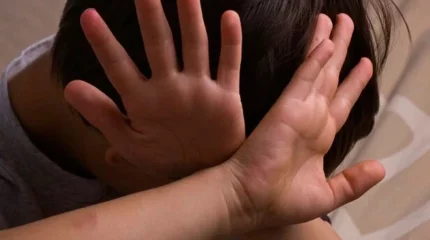 Изнасиловал ребёнка своих друзей: казахстанца поймали в России