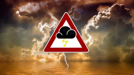 Погодный хаос в Казахстане: на выходных север зальют дожди, запад «задохнётся» от жары