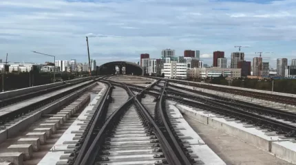 Елордадағы LRT негізгі желісінде рельс төсеу жұмыстары аяқталды