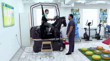 Мәжіліс депутаты Ораңғайда балаларға арналған оңалту орталығының құрылысымен танысты