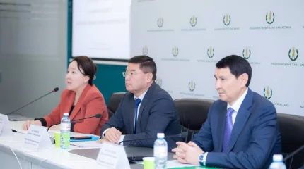 Жыл соңына дейін 6 мыңға жуық педагог қаржылық сауаттылығын арттырады