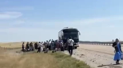 Два десятка иностранцев эвакуировали с акмолинской трассы