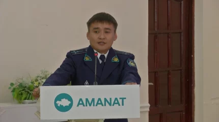 Карагандинским пенсионерам показали, как не попасться на уловки мошенников