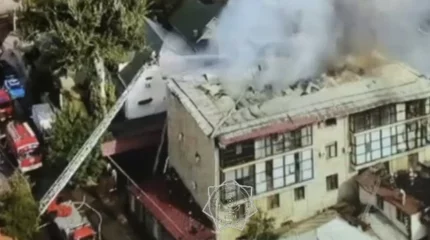 Пожар в «Горном гиганте» потушили на 1000 квадратных метров, есть одна спасённая