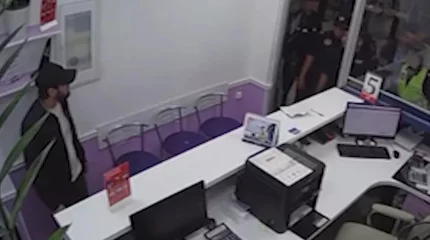 Әуежайда өзін өртеп жіберген ер адам туралы тың ақпарат шықты