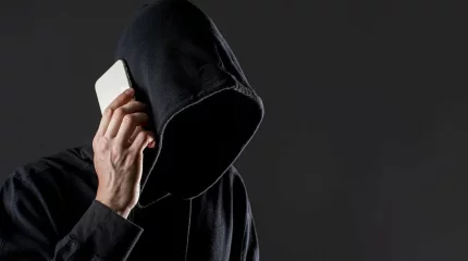 Мошенники выманили у женщины с инвалидностью 1,2 миллиона тенге в Акмолинской области