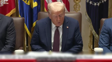 Трамп: «Ресей 4 сағатта Киевті басып ала алатын еді»