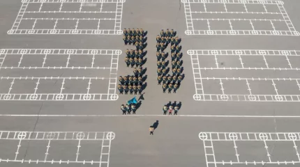 «30» на плацу: торжественный перформанс ко Дню Конституции от Нацгвардии (ВИДЕО)