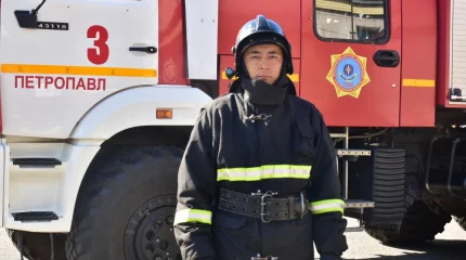 Конституцияның құрдасы-батылдық пен адалдықтың үлгісі: старшина Мереке Кенжетаев