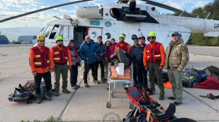 Спасение альпинистов на высоте более 4300 метров (ВИДЕО)